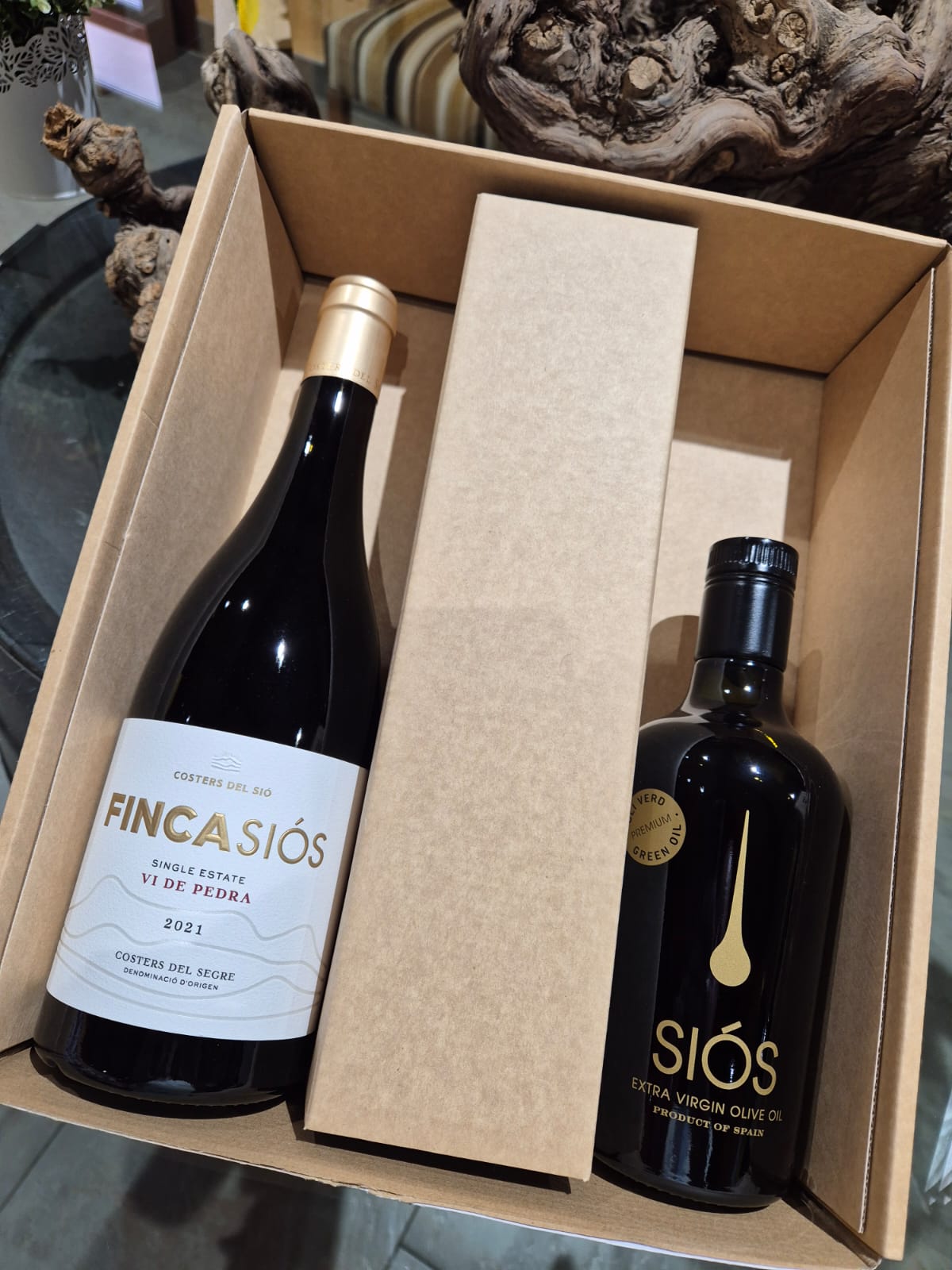 Siós kinkekomplekt II - Vi de Pedra ja Oliivõli kinkekarbis